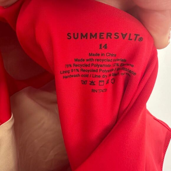 Summersalt Women’s The Ruched Sidestroke Bright Vibrant Red One Piece Swimsuit - Picture 4 of 5